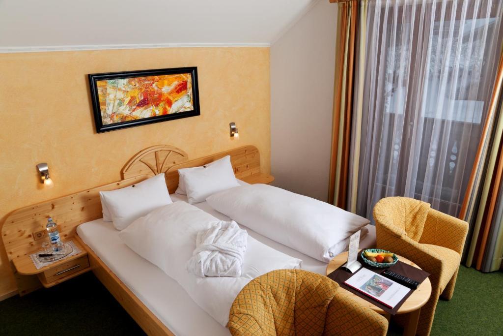 Hotel Garni Burger Sankt Jakob in Defereggen Chambre photo